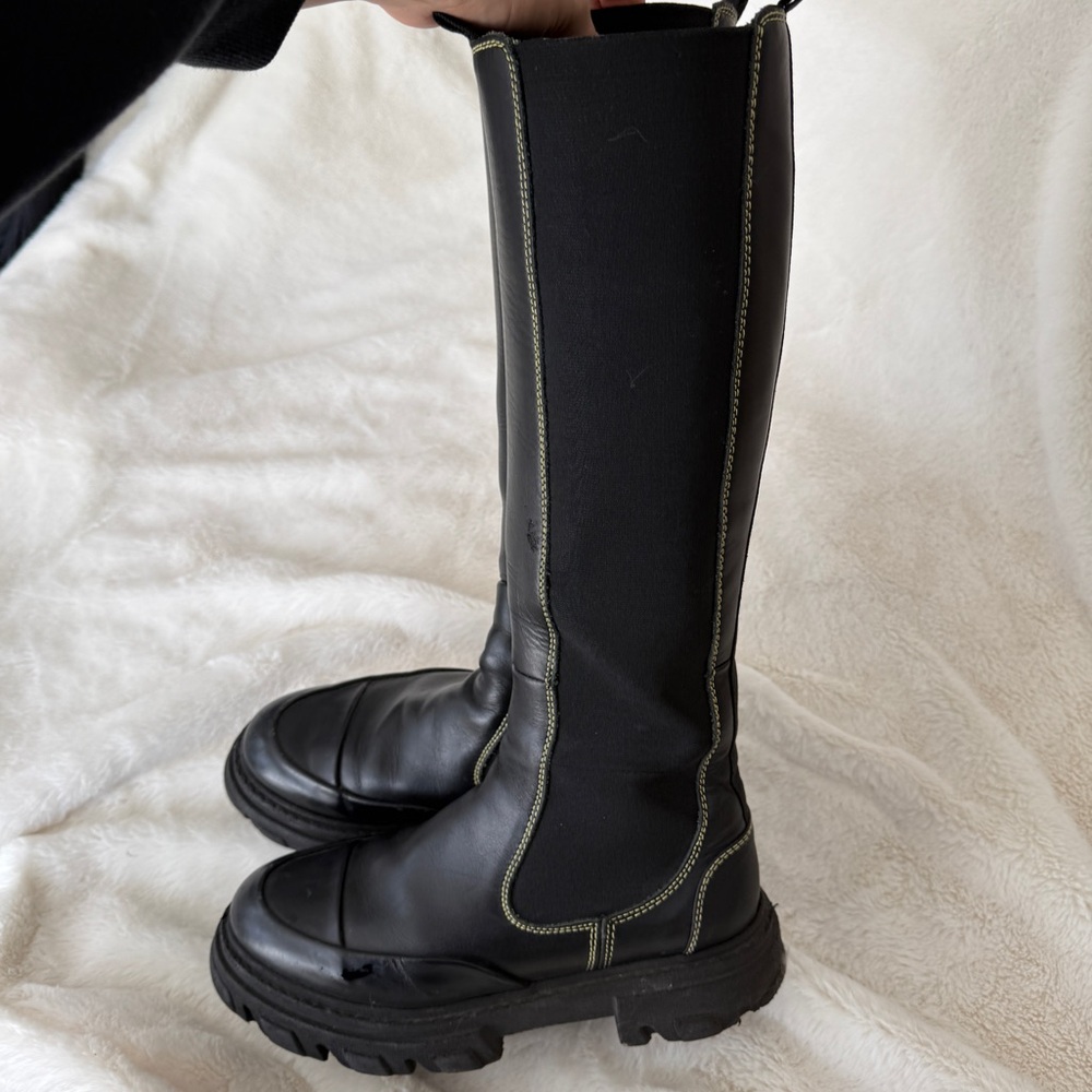 Designer Ganni knee high Chelsea boots EU size 40 us 9/10